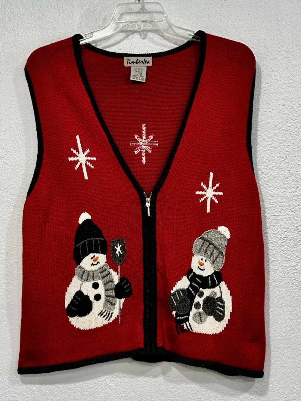 TimberLea Red Zip Up Sweater Vest V-Neck Womens 1X Snowman Snowflakes Christmas